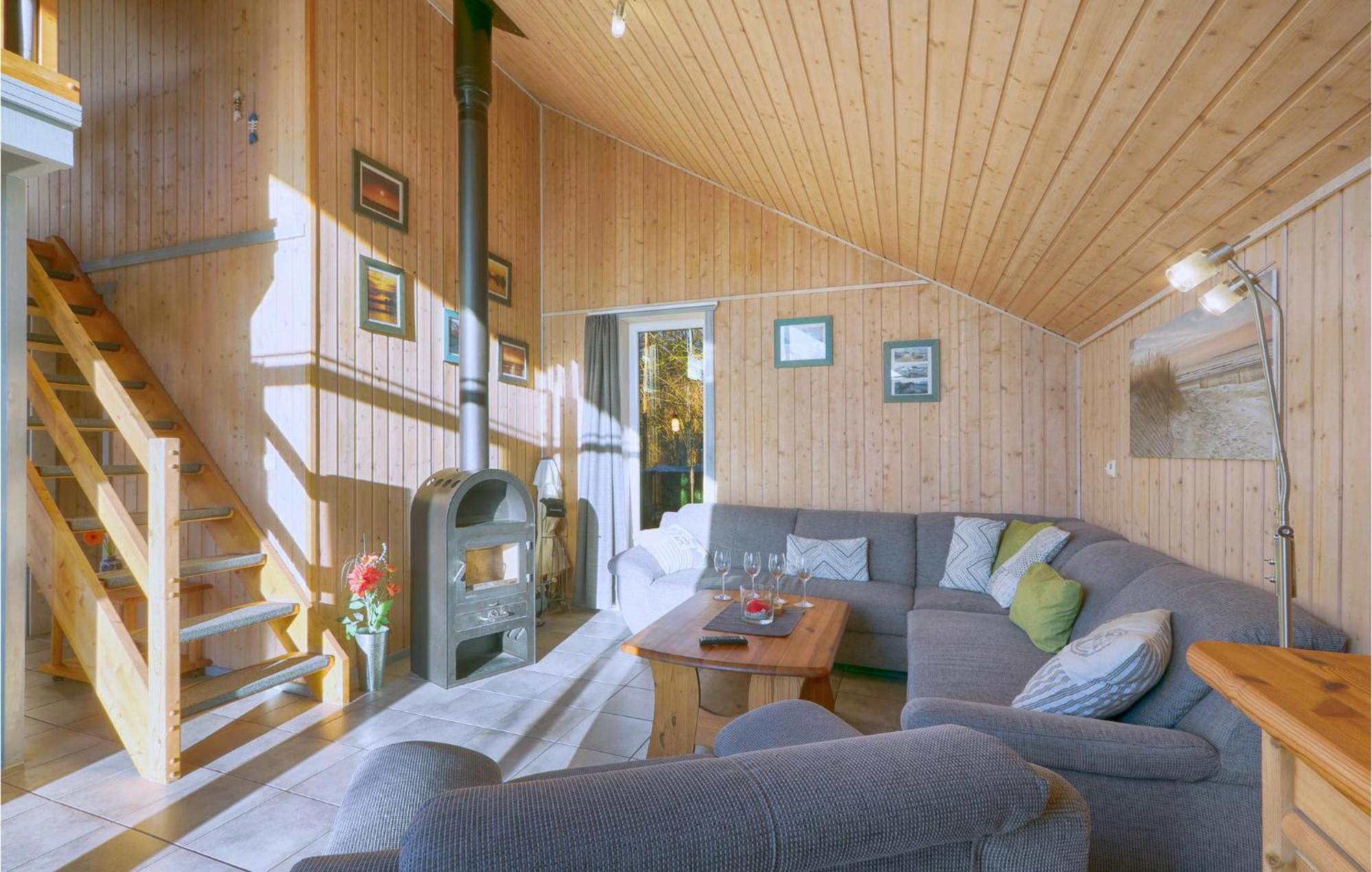 Stunning home in Rechlin with 2 Bedrooms, Sauna&WiFi Exterior foto